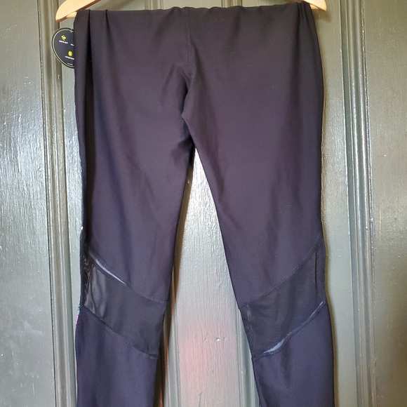 Xersion JCPenney High Rise 7/8 Fitted Legging - Picture 3 of 8